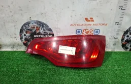 Фонарь правый Audi Q7 2010 4L0945094F 4L CCFC, задний