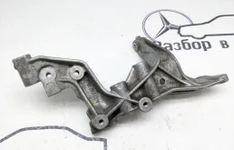Кронштейн Mercedes-Benz