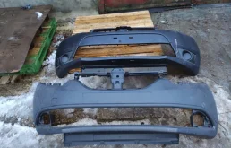 Бампер Renault Laguna