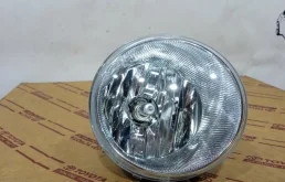 ПТФ переднего бампера Toyota RAV4 8121147010 45, правый