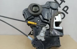 Замок двери Toyota Corolla 6903012490 150, передний правый