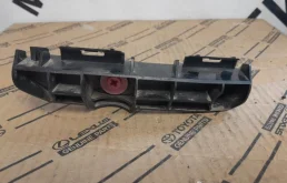 Крепление бампера Toyota RAV4 5256242020 40, заднее правое
