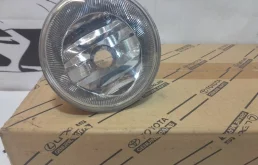 ПТФ Toyota RAV4 8122147010 45, передний левый