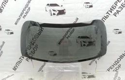 Стекло крышки багажника Lexus RX3 6810548370