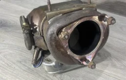 Катализатор для Volvo XC90 2018 года на фотографиях