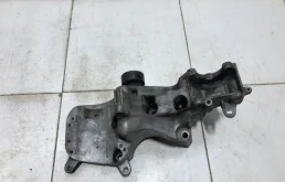 Кронштейн генератора Renault Logan 2 K7M812 2019