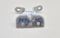 Петля двери задней левой верхняя Kia Ceed 2 2016 JD