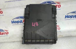 Крышка блока предохранителей Audi Q3 2013 1K0937132F 8U CCZC