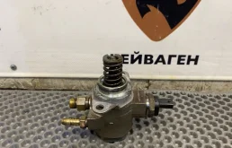 Топливный насос высокого давления Volkswagen Passat 2011 B7