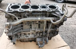 Блок цилиндров Volvo XC90 2009 36002530 D5244T4