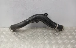 Патрубок интеркулера Volkswagen Passat B6
