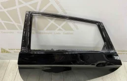 Двери для Hyundai i40 2017 года на фотографиях