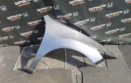 Крыло правое для Honda Accord на фотографиях