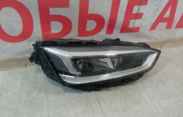 Фара ксенон левая для Audi A5 на фотографиях