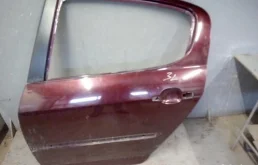 Дверь задняя левая (седан) peugeot 407 2004-2011