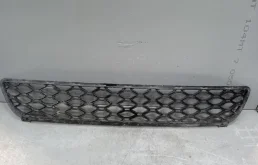 Решетка бампера центральная kia rio 2009-2011