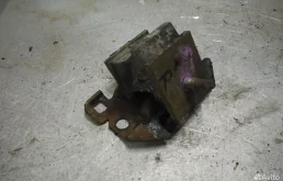 Опора двигателя правая v2,5 nissan pathfinder 2005-2014