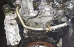 Двигатель без навесного для Ford Ranger 2012 года на фотографиях