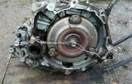 АКПП для Opel Vectra 2002 года на фотографиях