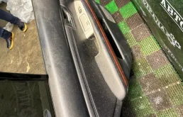 Дверь задняя левая для Lexus RX 2008 года на фотографиях