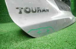 Двери для Volkswagen Touran 2012 года на фотографиях