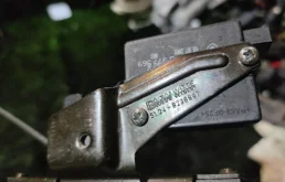 Замок багажника для BMW 5er на фотографиях