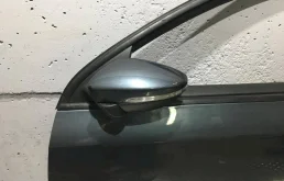 Зеркало боковое левое для Volkswagen Passat 2012 года на фотографиях