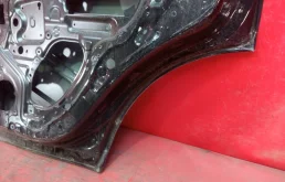 Двери для Infiniti FX 2014 года на фотографиях