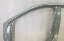 Заднее правое крыло для Skoda Rapid 2023 года на фотографиях