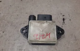 Реле свечей накала для Mercedes-Benz GL class на фотографиях