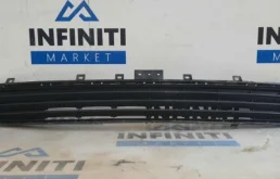 Решетка переднего бампера для Infiniti Q 2021 года на фотографиях