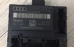Блок управления двери Audi Q7 2006-2015 4L