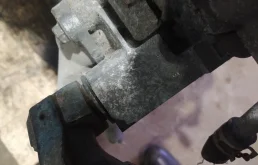 Двигатель без навесного для Nissan X-Trail 2011 года на фотографиях