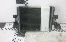 Радиатор охлаждения ДВС для BMW 3er 2018 года на фотографиях