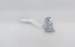 Петля капота левая для Toyota Corolla 2023 года на фотографиях