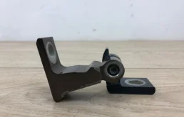 Петля двери VW Touareg 2 2010-2018 7P