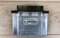 Блок управления двигателя VW Passat B8 2015- 3G