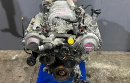 Двигатель для Lexus LS 2005 года на фотографиях