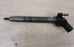 Форсунка топливная Audi Q7 2015- 4M