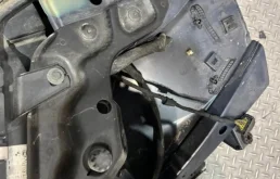 Бампер для BMW 7er 2005 года на фотографиях