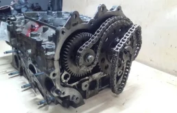 ГБЦ для Nissan Pathfinder 2014 года на фотографиях