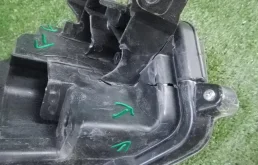 Фары для Toyota Corolla 2023 года на фотографиях