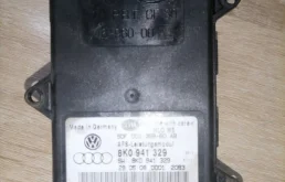 Блок управления адаптивной фары Audi A4 2011 8K2
