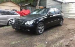 Mercedes-Benz C class 2.7D (170Hp) (612.962) RWD AT в разборе у Гранд Гараж