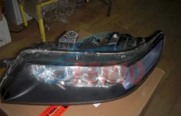 Фара левая для Honda Accord 2004 года на фотографиях