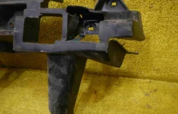 Усилитель бампера передний верхний для Renault Kaptur на фотографиях