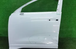 Дверь передняя левая для Audi Q3 2024 года на фотографиях