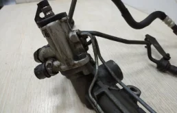 Рулевая рейка для BMW X3 2009 года на фотографиях