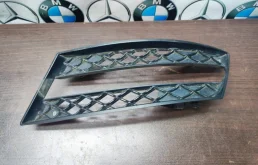 Решетка переднего бампера правая нижняя (A2188850753) для Mercedes-Benz CLS class X218 2010-2017