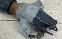 Амортизатор задний правый для Audi Q7 на фотографиях